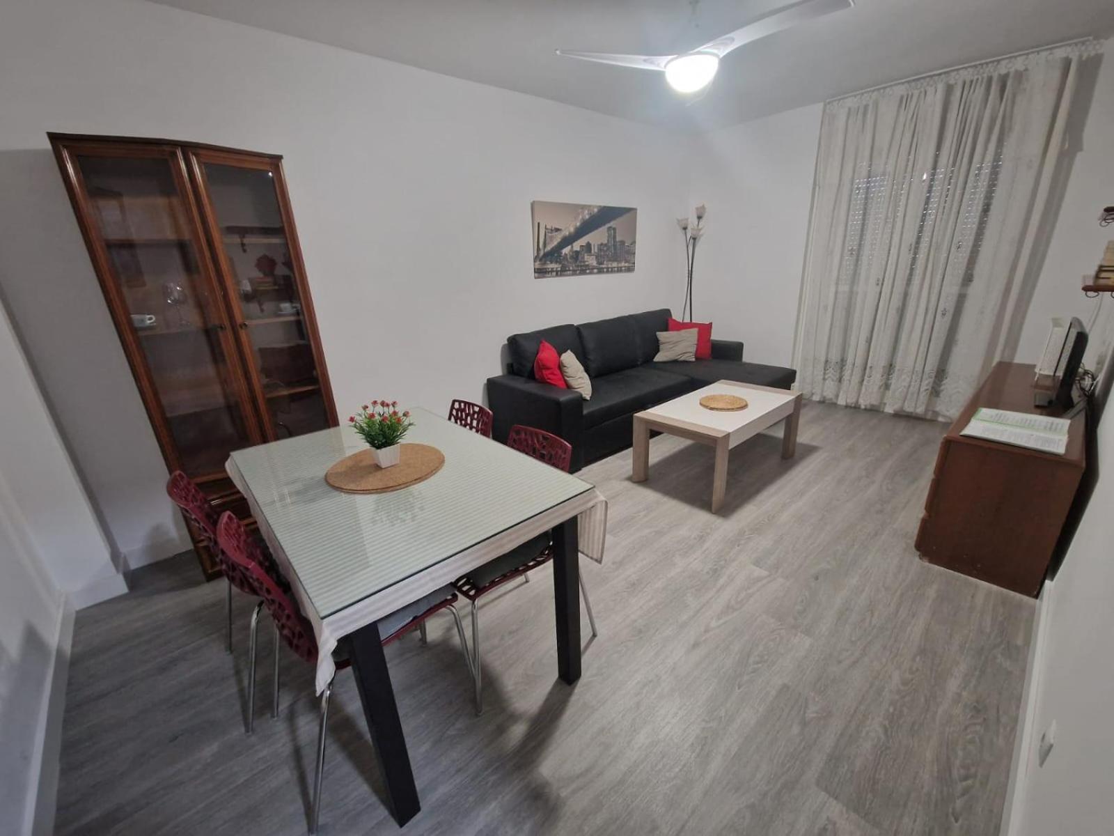 Apartamentos En Patio Cordobes San Basilio Кордова Экстерьер фото