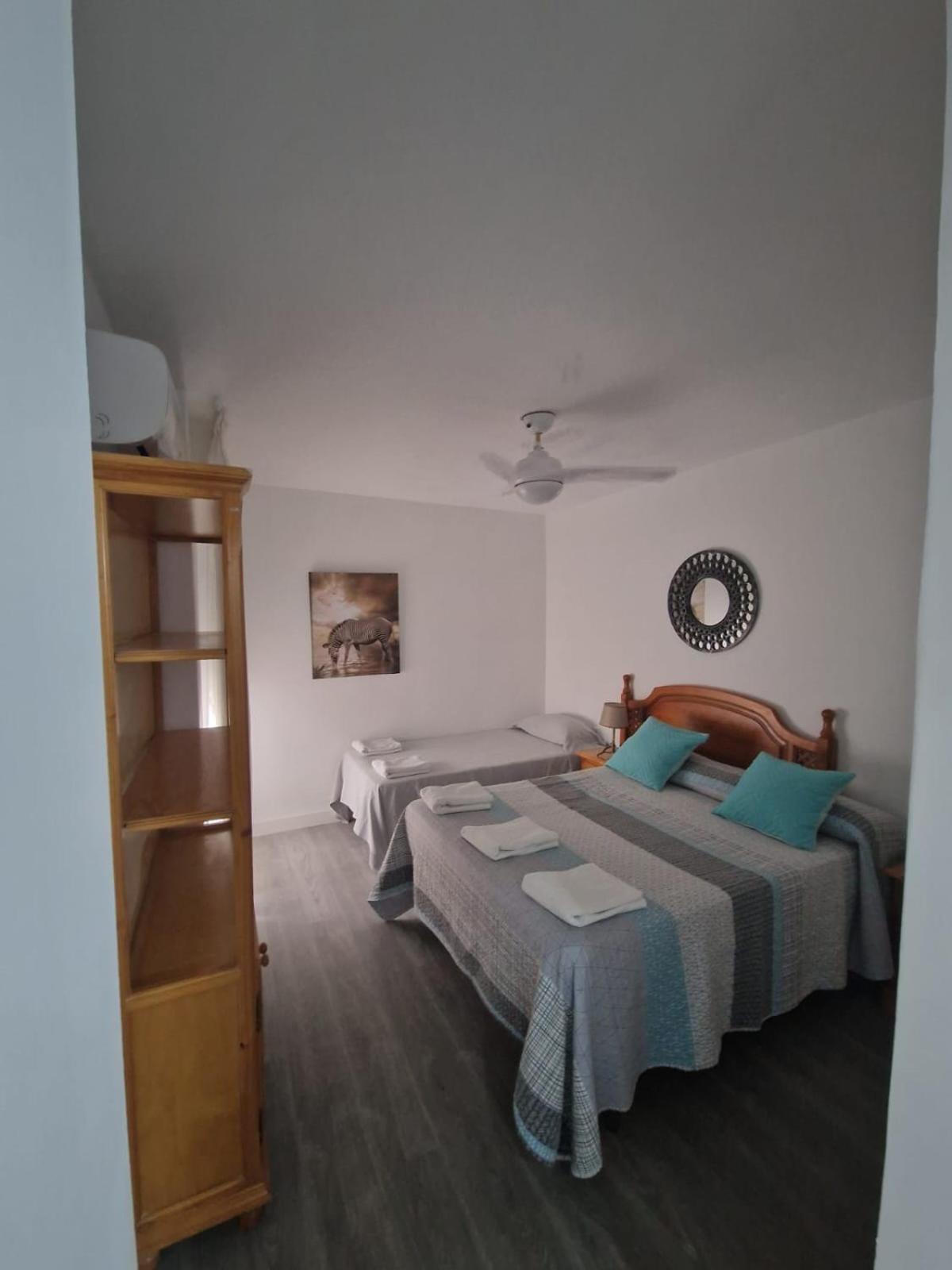 Apartamentos En Patio Cordobes San Basilio Кордова Экстерьер фото
